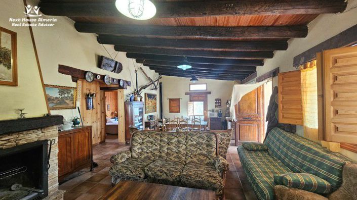 Image No.36-2 Bed Country House for sale