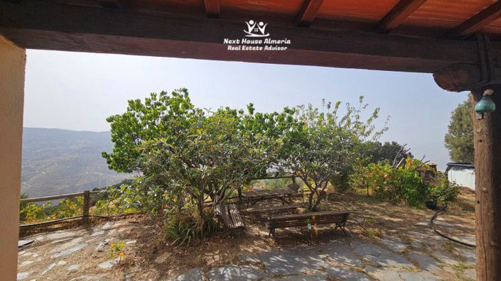 Image No.9-2 Bed Country House for sale