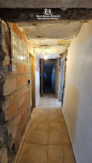 Image No.19-6 Bed Country House for sale