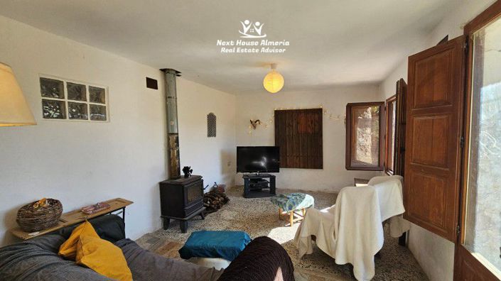 Image No.24-6 Bed Country House for sale