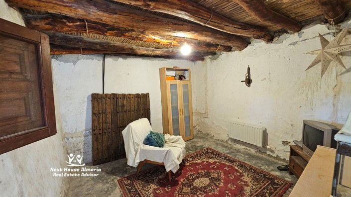 Image No.28-6 Bed Country House for sale