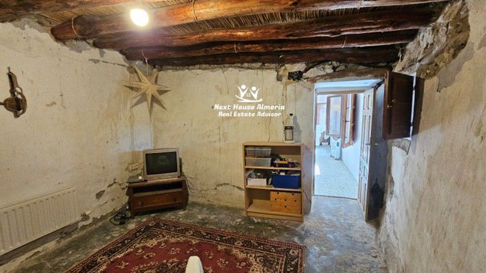 Image No.29-6 Bed Country House for sale