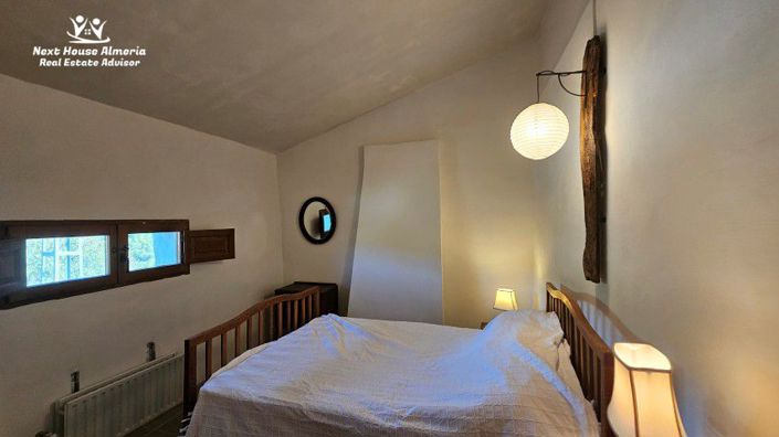 Image No.36-6 Bed Country House for sale