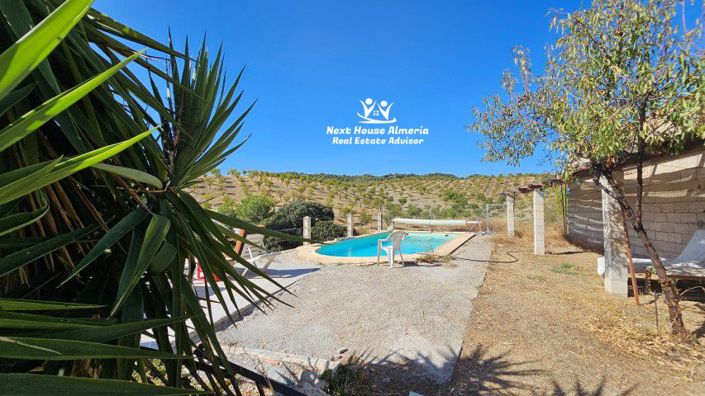 Image No.9-6 Bed Country House for sale