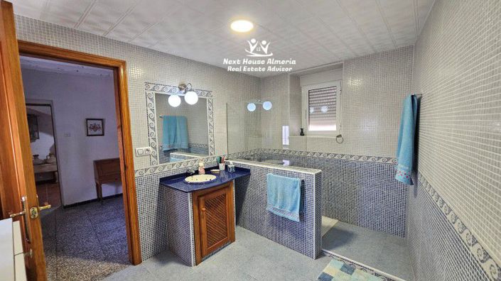 Image No.43-8 Bed Country House for sale