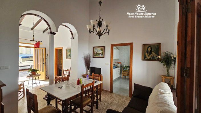 Image No.30-3 Bed Townhouse for sale