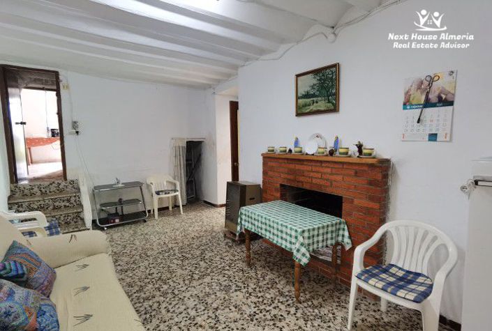 Image No.20-3 Bed Country House for sale