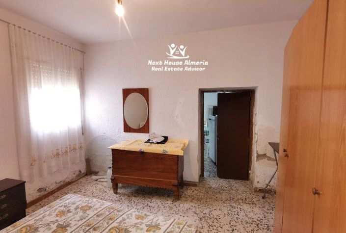 Image No.24-3 Bed Country House for sale