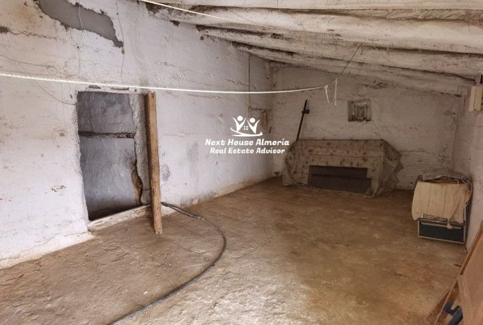 Image No.48-3 Bed Country House for sale