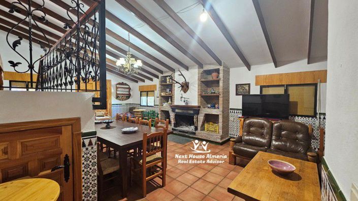 Image No.18-4 Bed Country House for sale