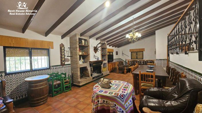 Image No.39-4 Bed Country House for sale