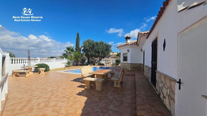 Image No.12-5 Bed Villa for sale