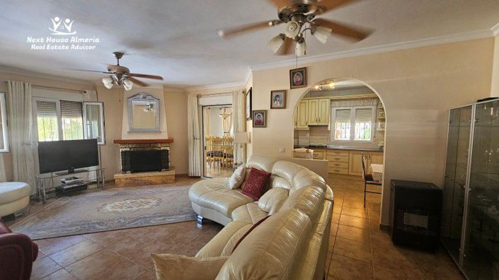 Image No.33-5 Bed Villa for sale