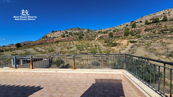 Image No.16-3 Bed Country House for sale