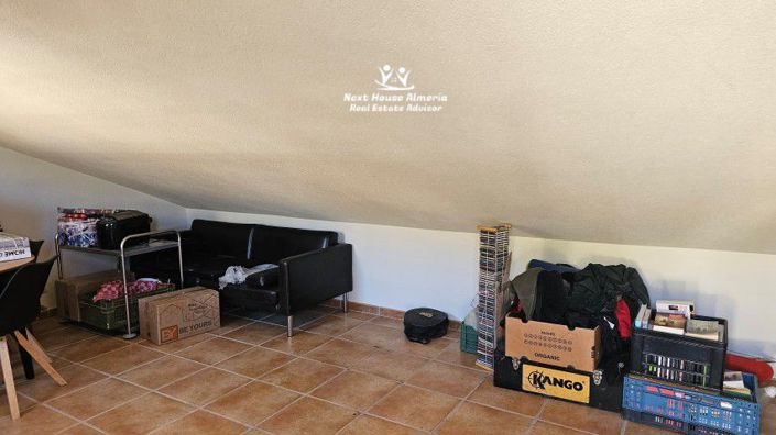 Image No.19-3 Bed Country House for sale