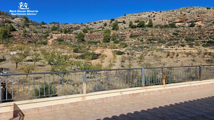 Image No.21-3 Bed Country House for sale