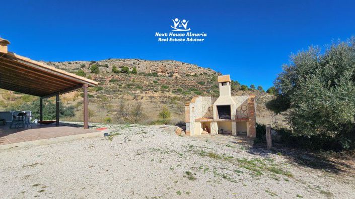 Image No.26-3 Bed Country House for sale