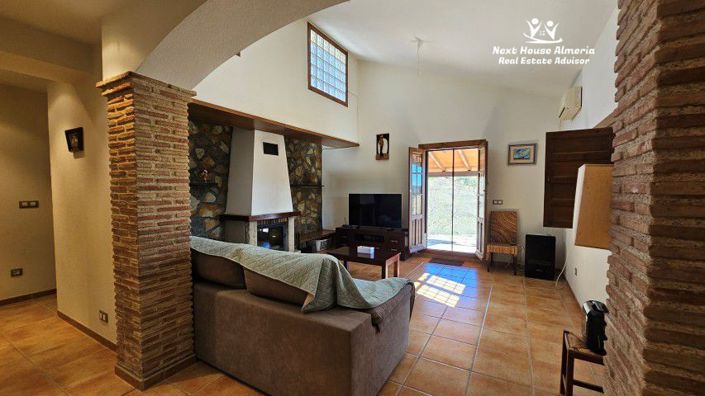 Image No.33-3 Bed Country House for sale