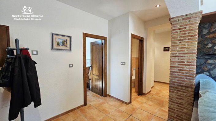 Image No.34-3 Bed Country House for sale