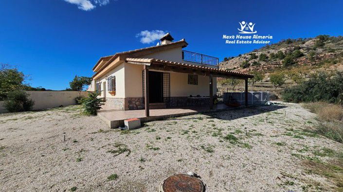 Image No.6-3 Bed Country House for sale