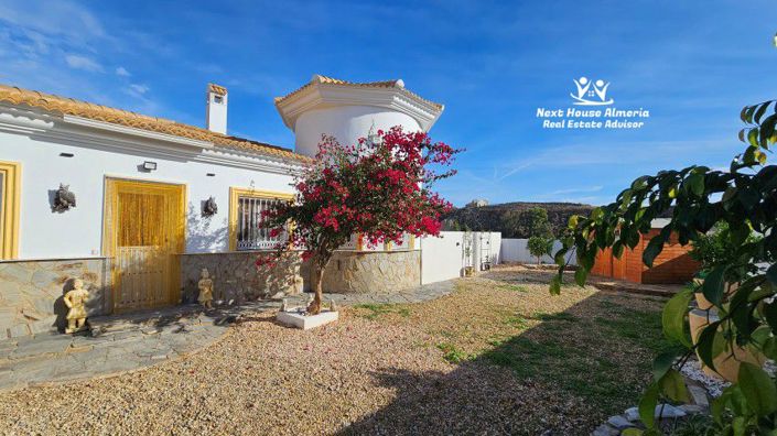 Image No.17-3 Bed Villa for sale