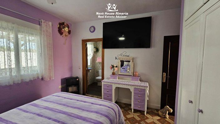 Image No.34-3 Bed Villa for sale