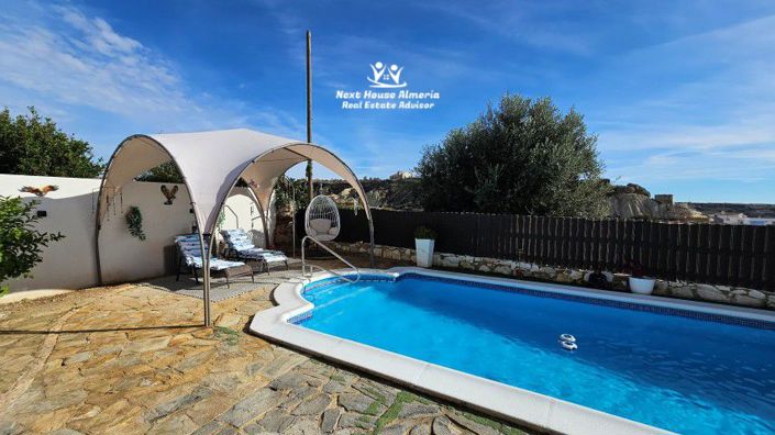 Image No.48-3 Bed Villa for sale