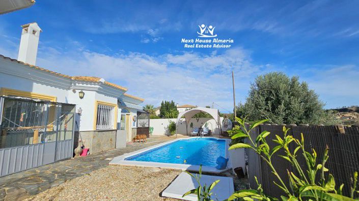 Image No.10-3 Bed Villa for sale