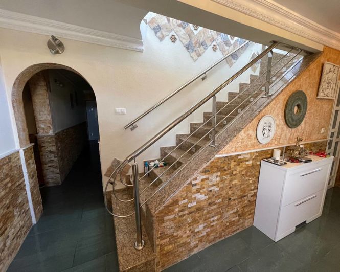 Image No.21-6 Bed Villa for sale