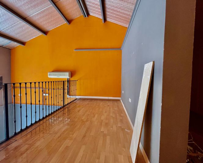 Image No.5-Commercial for sale