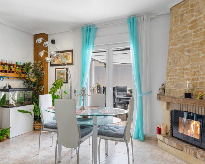 Image No.7-6 Bed Villa for sale