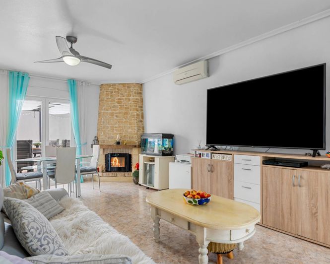 Image No.9-6 Bed Villa for sale