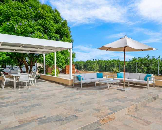 Image No.20-2 Bed Property for sale