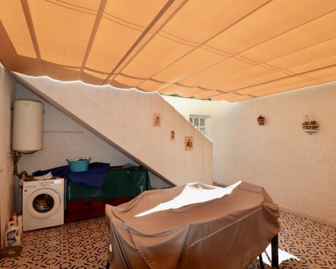 Image No.19-3 Bed Villa for sale