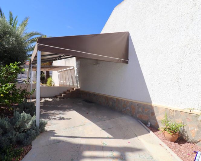 Image No.25-3 Bed Villa for sale