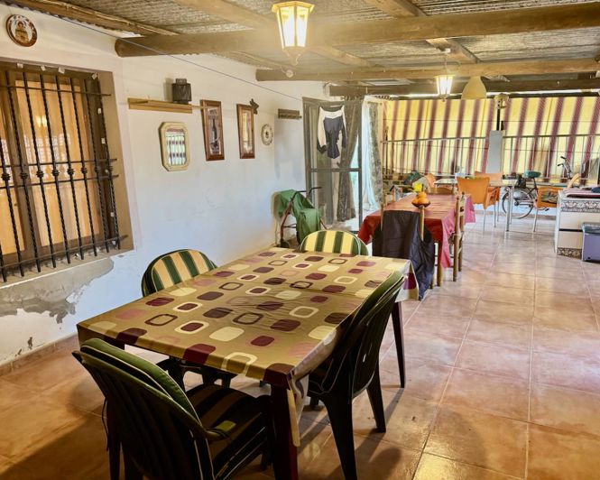 Image No.8-4 Bed Property for sale