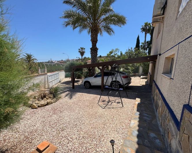 Image No.42-5 Bed Villa for sale