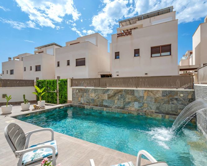 Image No.33-3 Bed Villa for sale