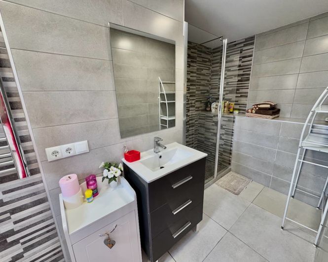 Image No.22-6 Bed Villa for sale