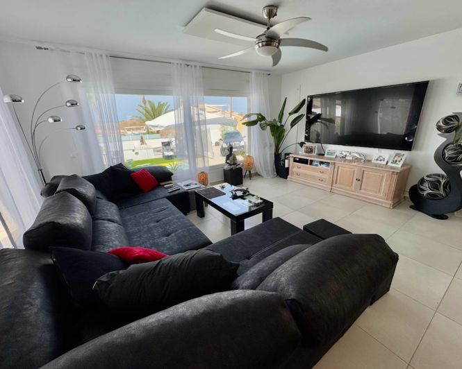 Image No.7-6 Bed Villa for sale