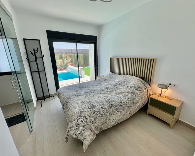 Image No.15-3 Bed Villa for sale