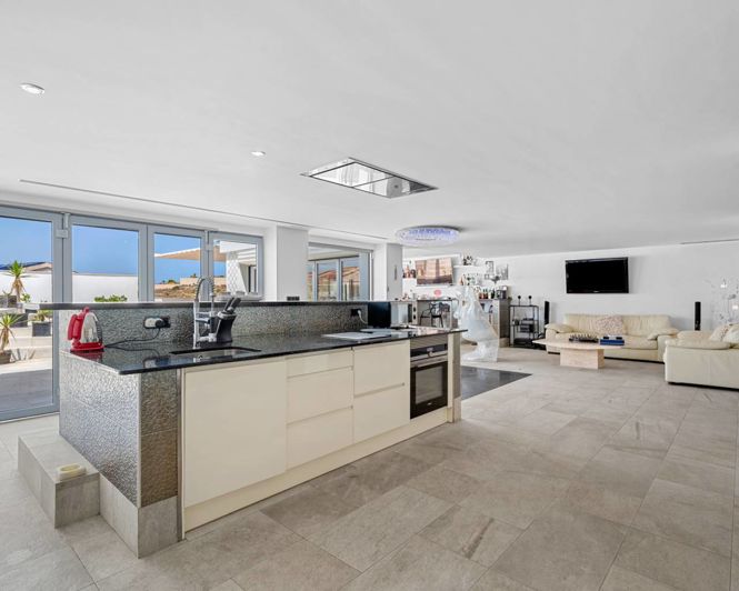 Image No.43-7 Bed Villa for sale