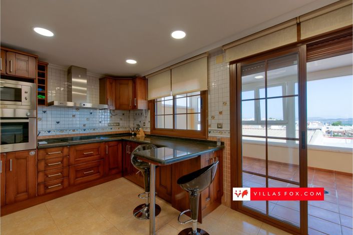 Image No.18-3 Bed Apartment for sale