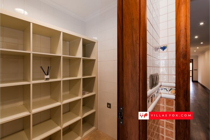 Image No.22-3 Bed Apartment for sale