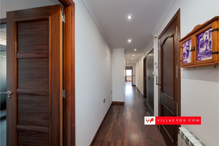 Image No.23-3 Bed Apartment for sale