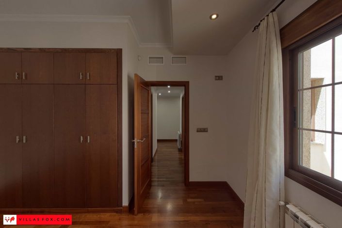 Image No.26-3 Bed Apartment for sale