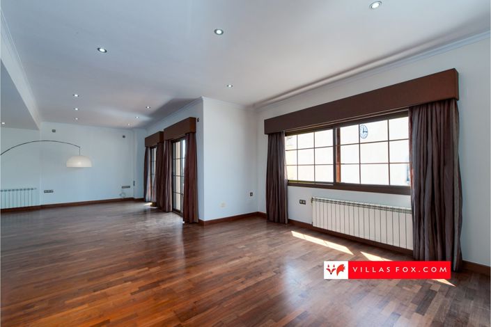 Image No.43-3 Bed Apartment for sale