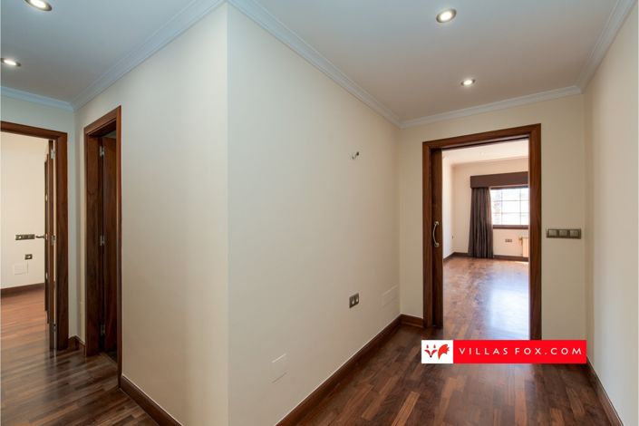 Image No.6-3 Bed Apartment for sale