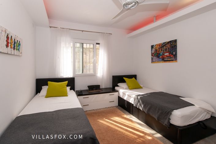 Image No.18-3 Bed Villa for sale