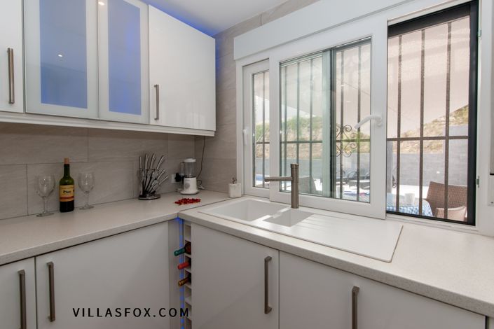 Image No.26-3 Bed Villa for sale